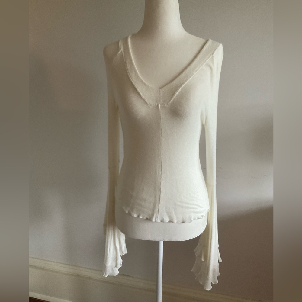 Intimately Free People ivory V-Neck Long Sleeve Top bell sleeves XS
